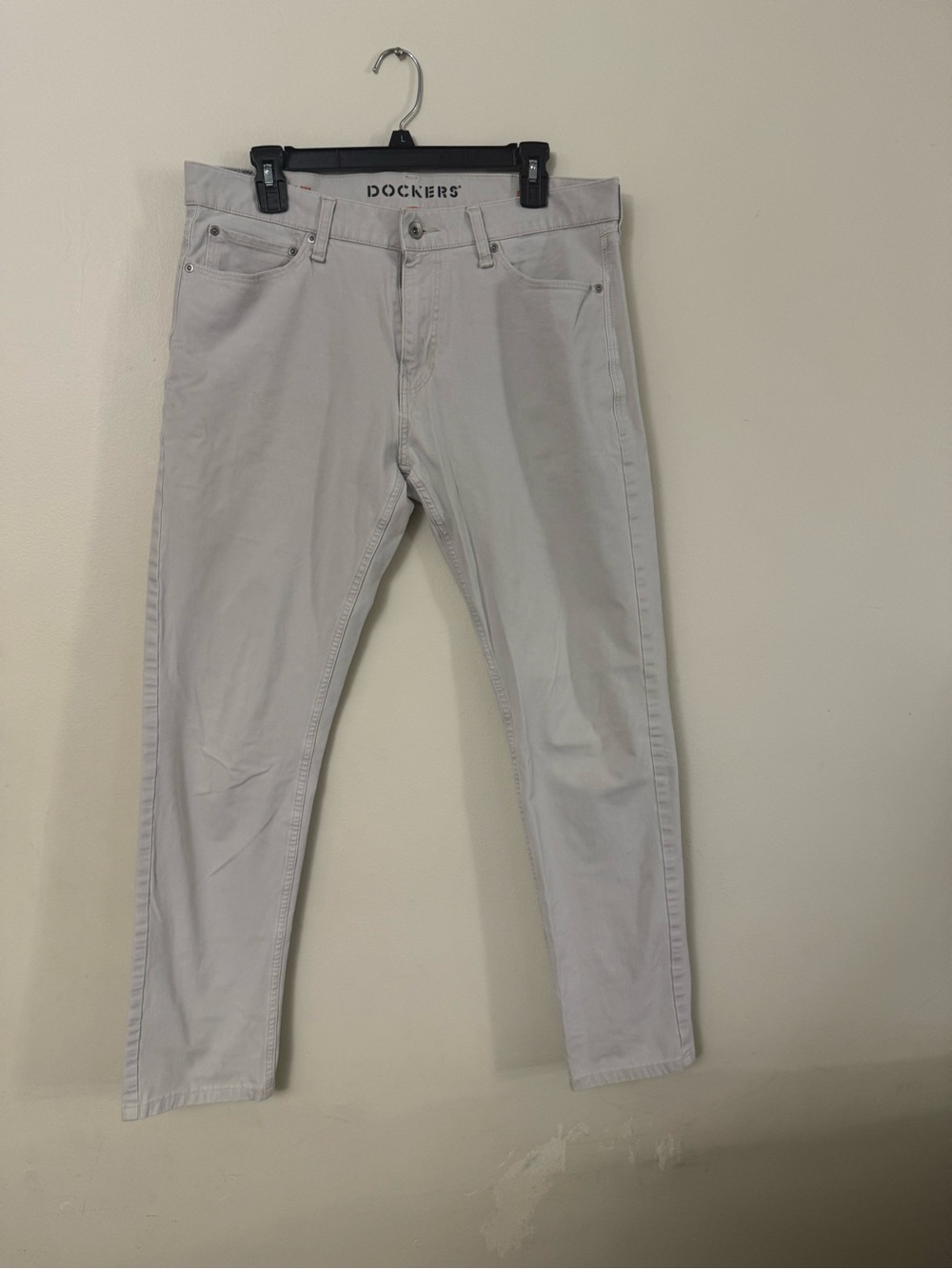 Dockers Men’s Light Gray Slim Jeans - Neutral Slim Fit